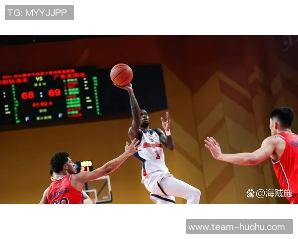 奎因全能发挥13号秀14投7中砍下21分7篮板5助攻1抢断助球队获胜